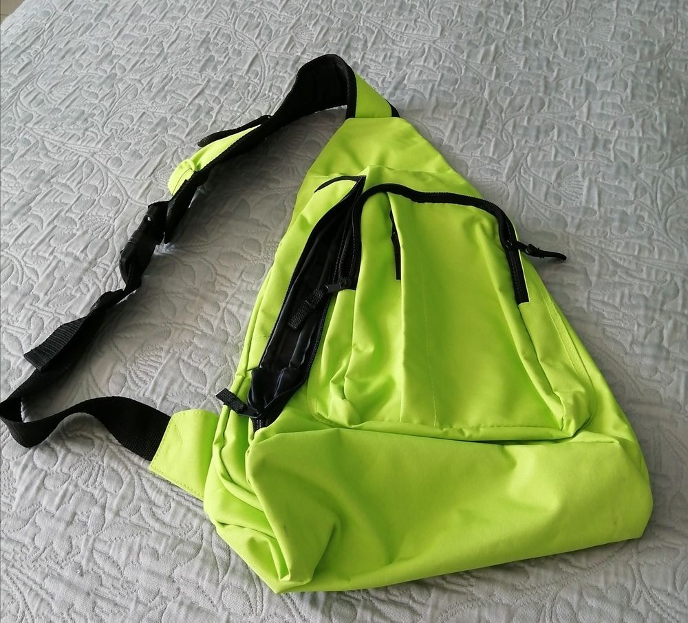 SAC À DOS VERT FLUO NEUF 8 Chieulles (57)