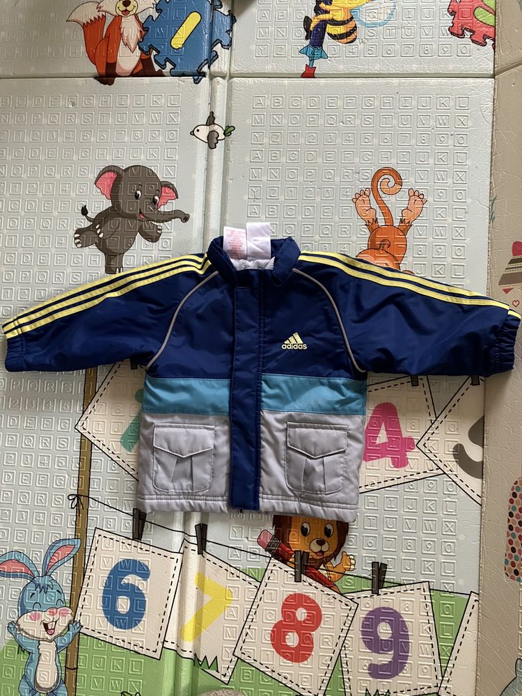 veste Adidas taille 6/9 mois 4 Br�m�nil (54)