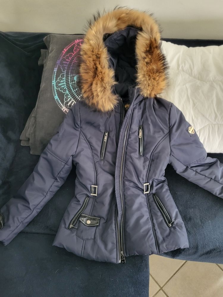 veste avec fourrure 150 Saint-Martin-d'H�res (38)