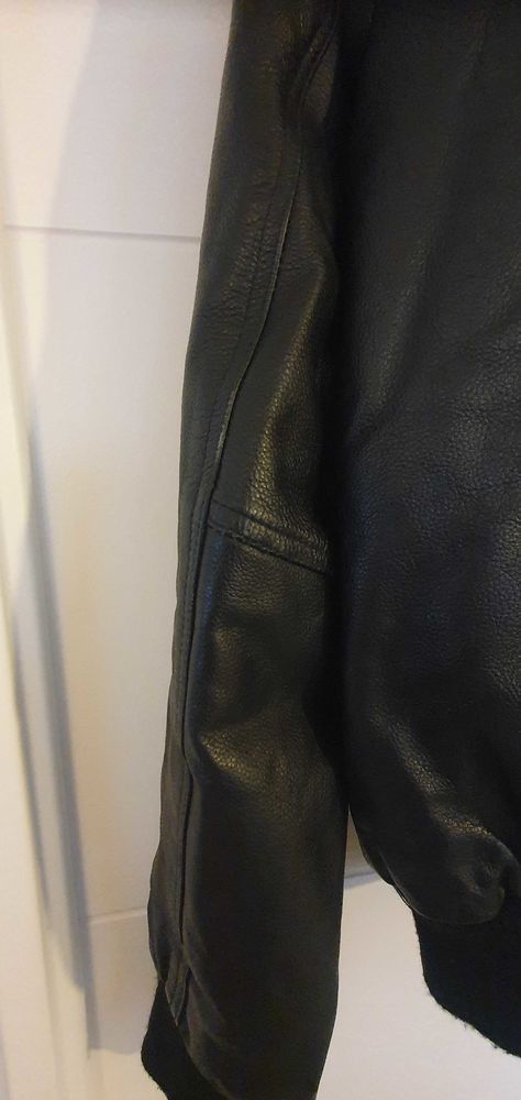 veste  aviateur en cuire 80 Lyon 2 (69)