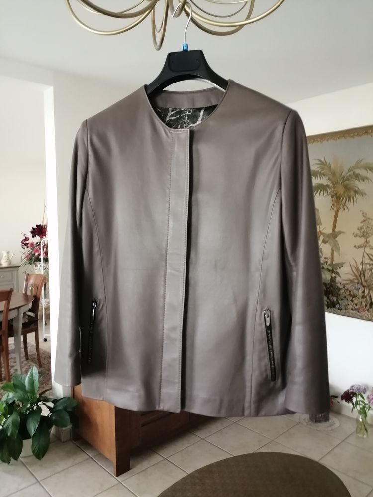 Veste beau cuir, vert olive, t.44 300 Bourges (18)