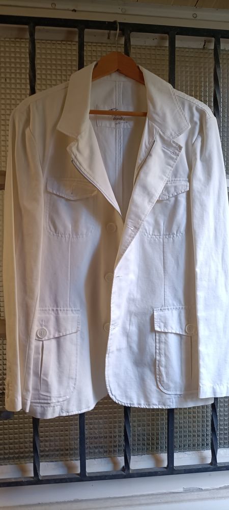 Veste blanche 20 Houilles (78)