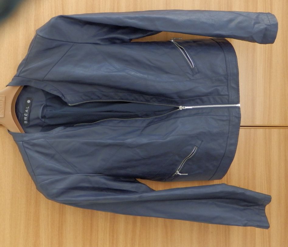 Veste / Blouson BREAL couleur Bleu marine T 46 : Tr�s bon �t 12 �vry (91)