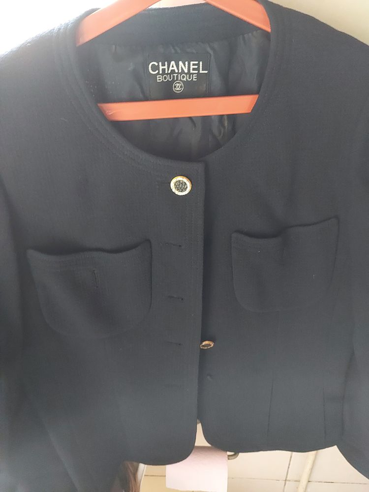 Veste chanel boutique style caban bleu marine 500 Paris 13 (75)