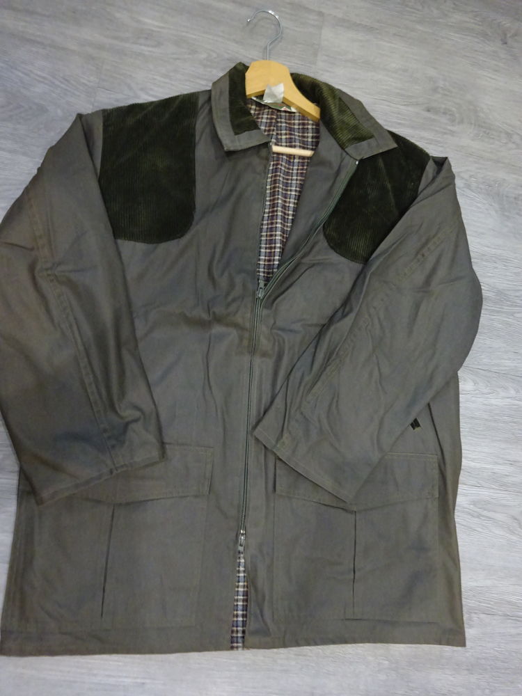 Veste de chasse huil�e, neuve 20 Le Pont-de-Claix (38)