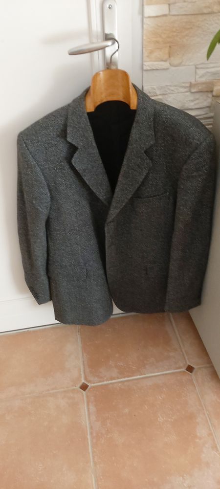 veste costume hiver couleur gris chin� BRUNO ST HILAIRE 40 Le Thoronet (83)