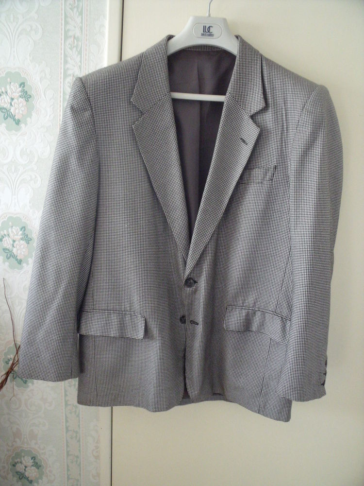 veste ,couleur grise pied de poule, taille 48, bon �tat 0 Le Mans (72)