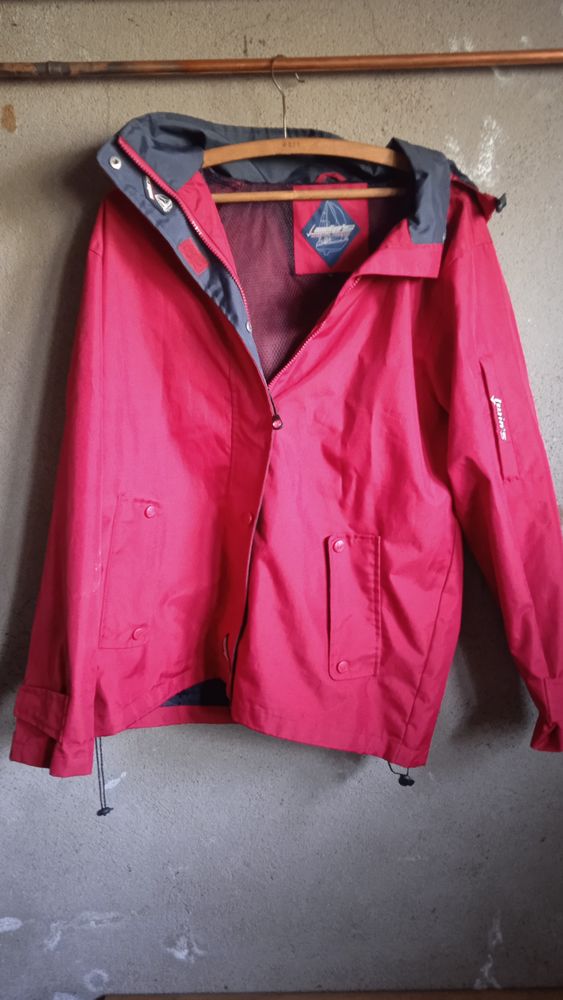 VESTE COUPE VENT ET PLUIE 10 Saint-Priest-en-Jarez (42)