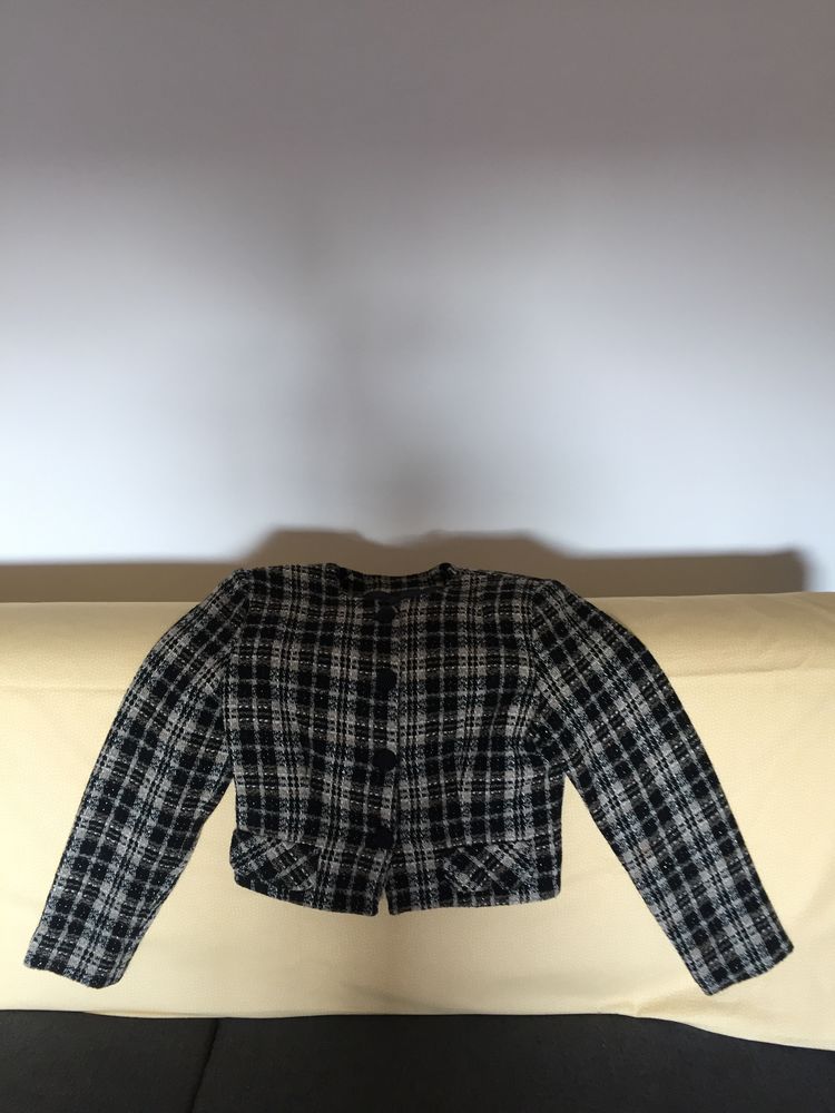 Veste courte � carreaux fantaisie, taille 36 25 Paris 19 (75)