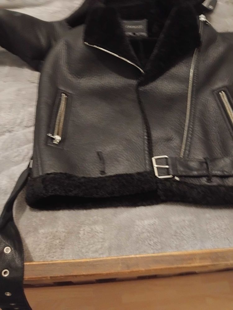 veste 3/4 en croute de cuir 75 Ar�s (33)