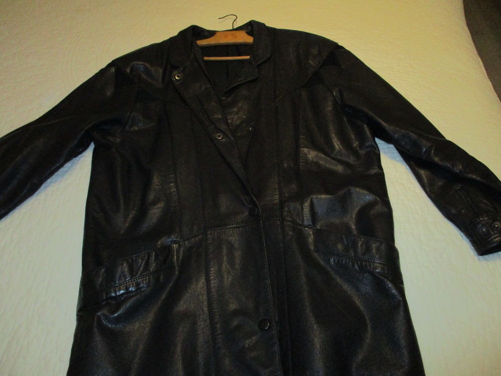 Veste 3/4 en cuir   ch�vre et croute de  veau   taille 44 - 60 Fl�ac (16)