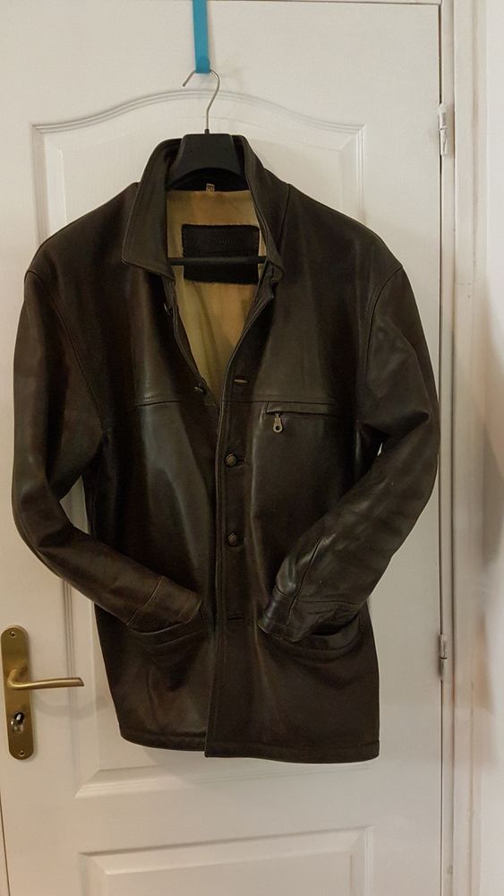 Veste en cuir nubuck vintage tr�s bon �tat. taille 54 90 Viry-Ch�tillon (91)