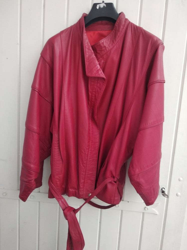 veste cuir rouge 50 Éragny (95)