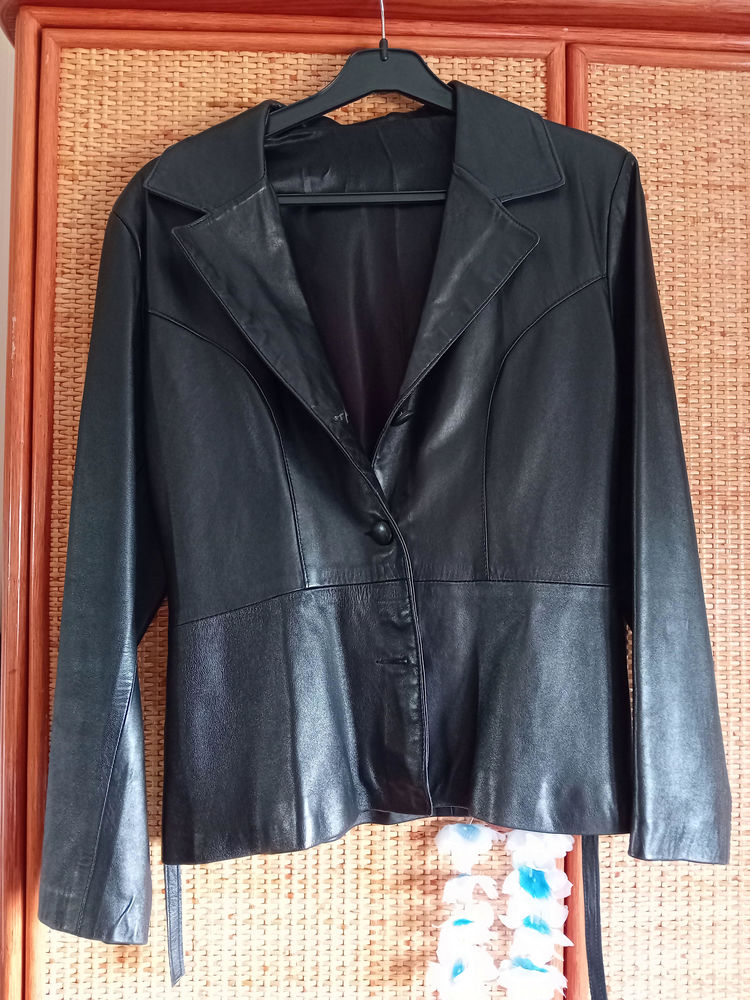 VESTE CUIR V�RITABLE 150 B�ziers (34)
