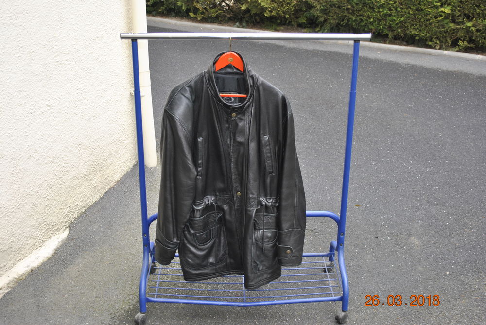 veste 3/4 en cuir 20 Boult-sur-Suippe (51)