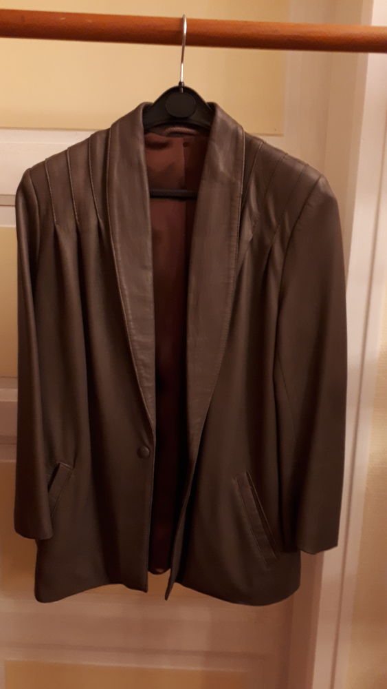 veste cuir 20 Soulaines-Dhuys (10)