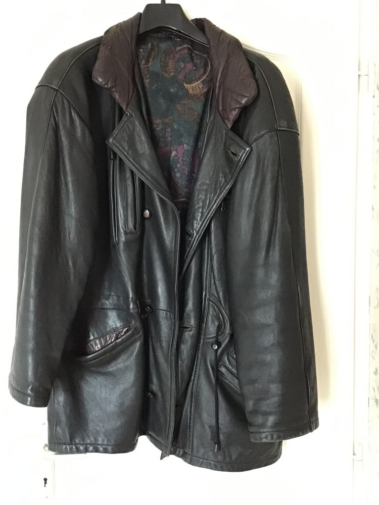 veste  cuirs et laine 150 Saint-Quentin-la-Poterie (30)