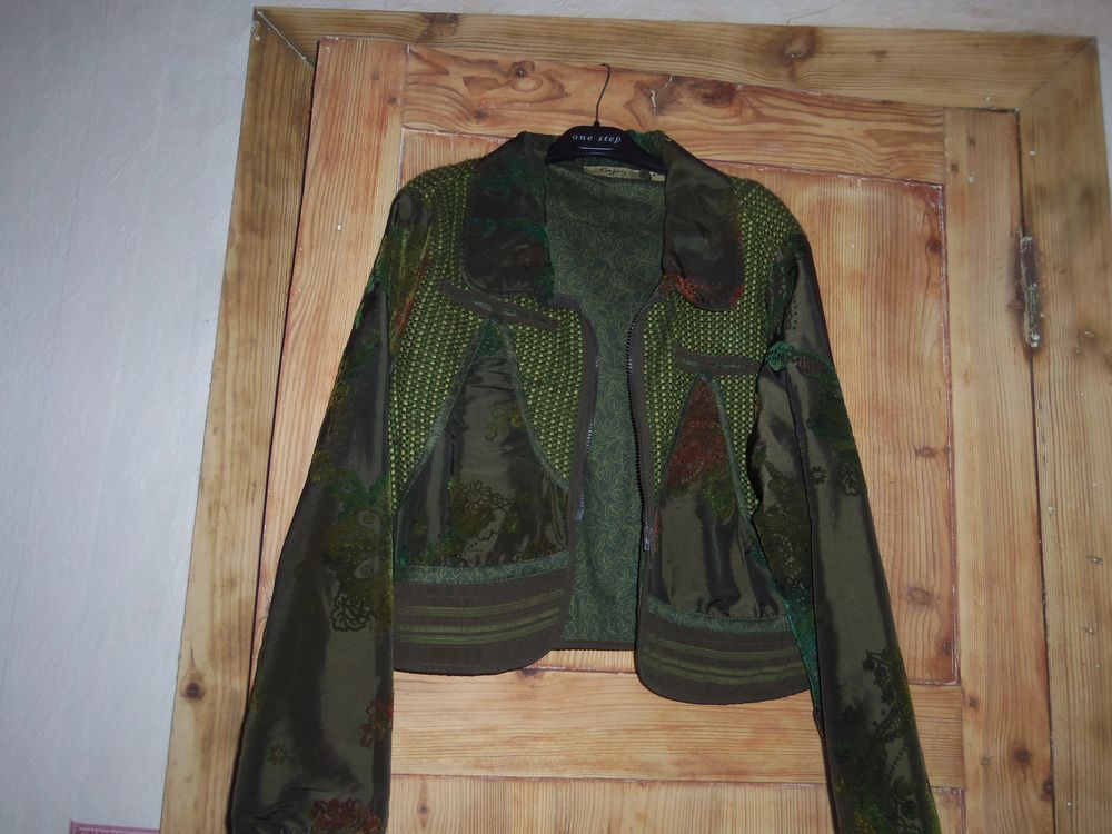 Veste demi-saison 10 Mont-de-Marsan (40)