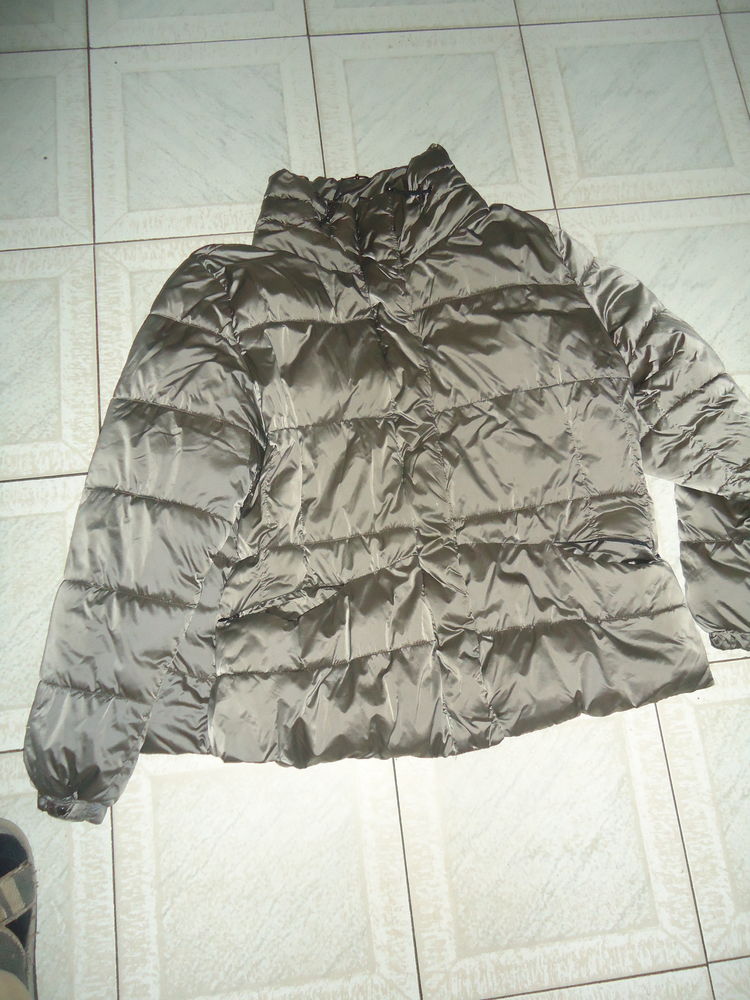 VESTE DOUDOUNNE 6 Portiragnes (34)