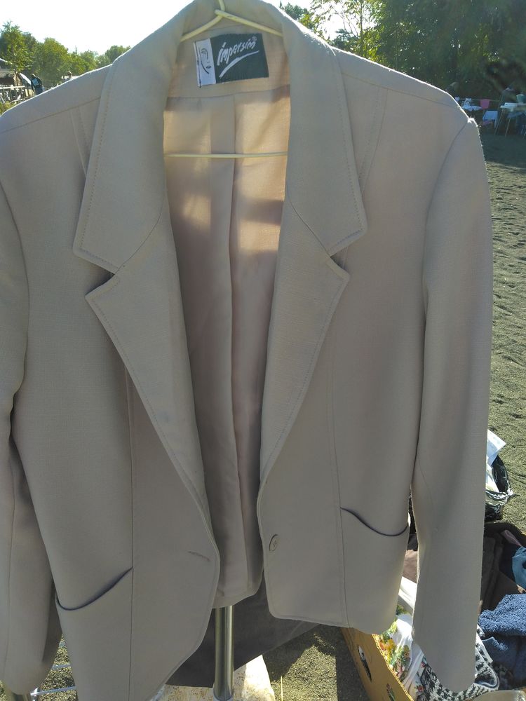 Veste �cru 18 Mont�limar (26)