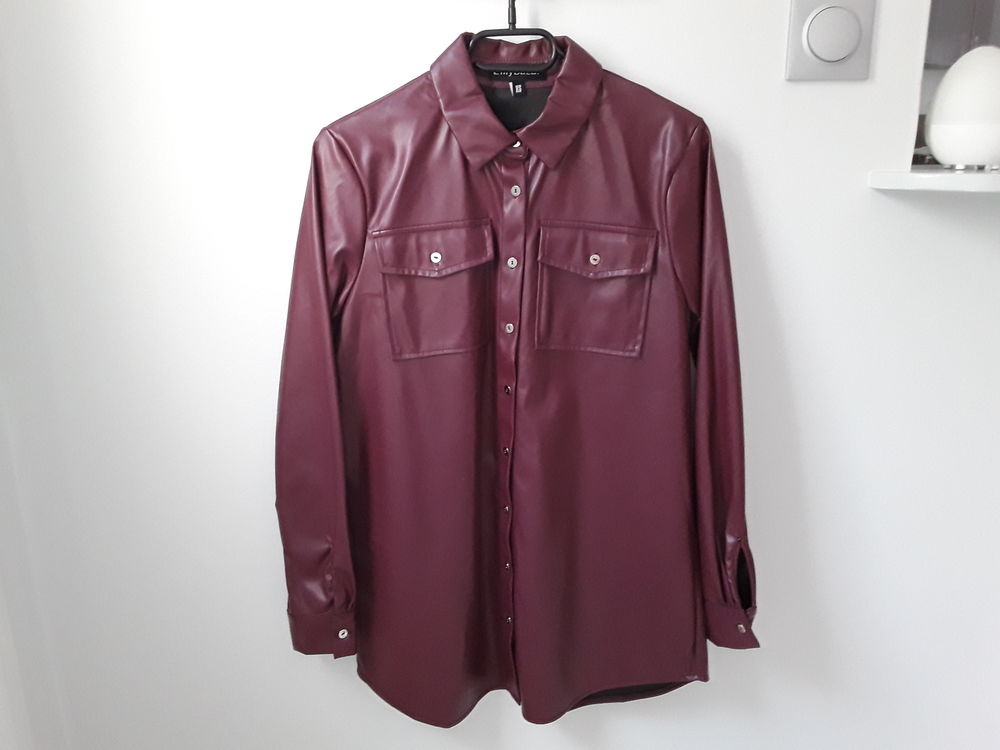 Veste EILLYBAZAR similicuir  Bordeaux 34 10 Le Coudray (28)