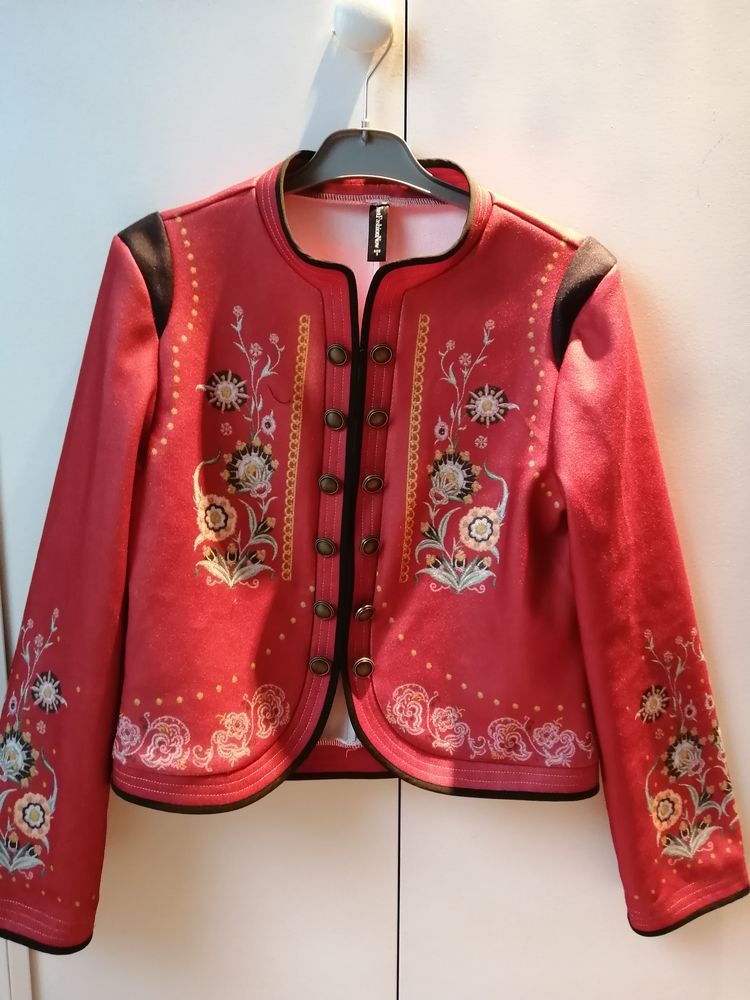 Veste femme fleurie. 25 Talant (21)