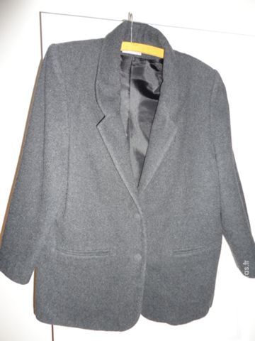 VESTE FEMME HABILLEE T40 20 Troyes (10)