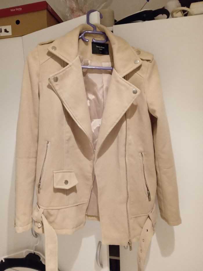 veste femme en nubuck cr�me taille S 15 Estaires (59)