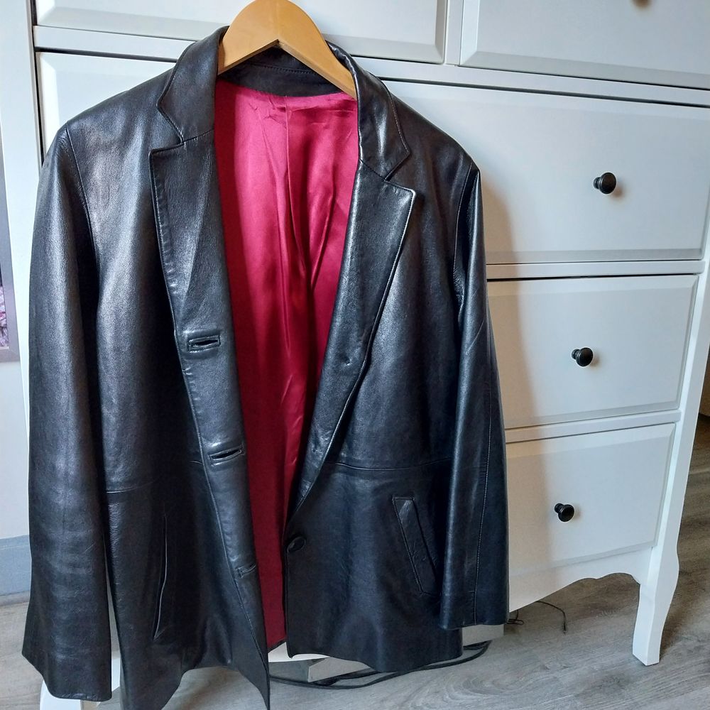 Veste femme vintage cuir noir 100 Champigny-sur-Marne (94)