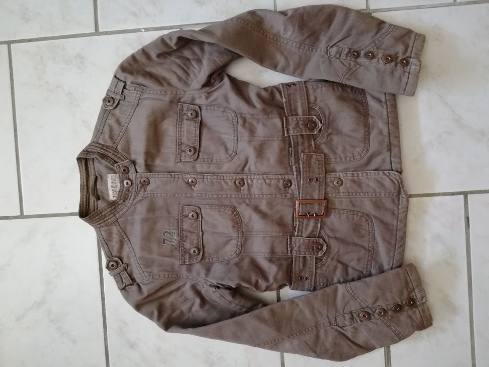 Veste femme 10 Nousseviller-Saint-Nabor (57)