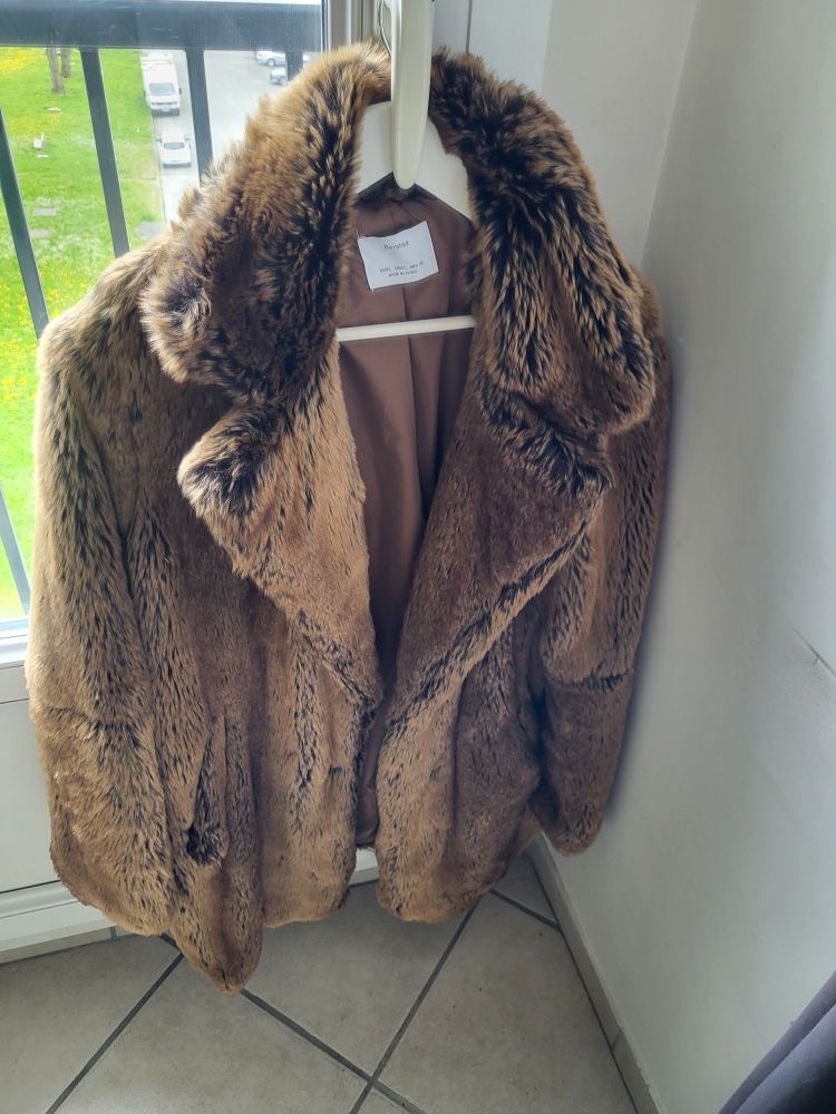 veste fourrure 50 Saint-Martin-d'H�res (38)