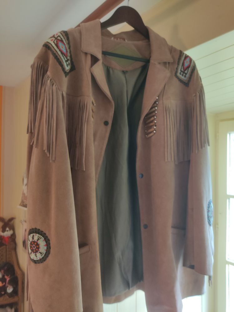 Veste � franges daim 500 Les Estables (43)