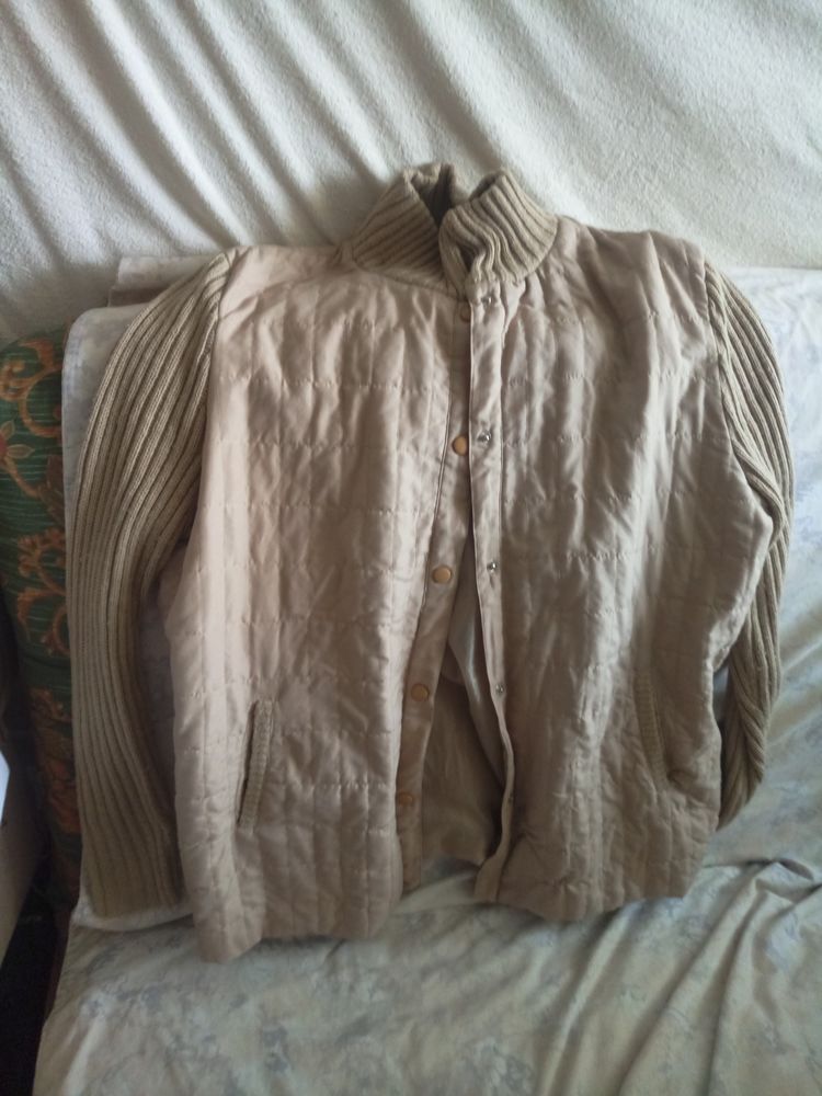 VESTE GILET BEIGE TAILLE : 46-48 5 Grasse (06)