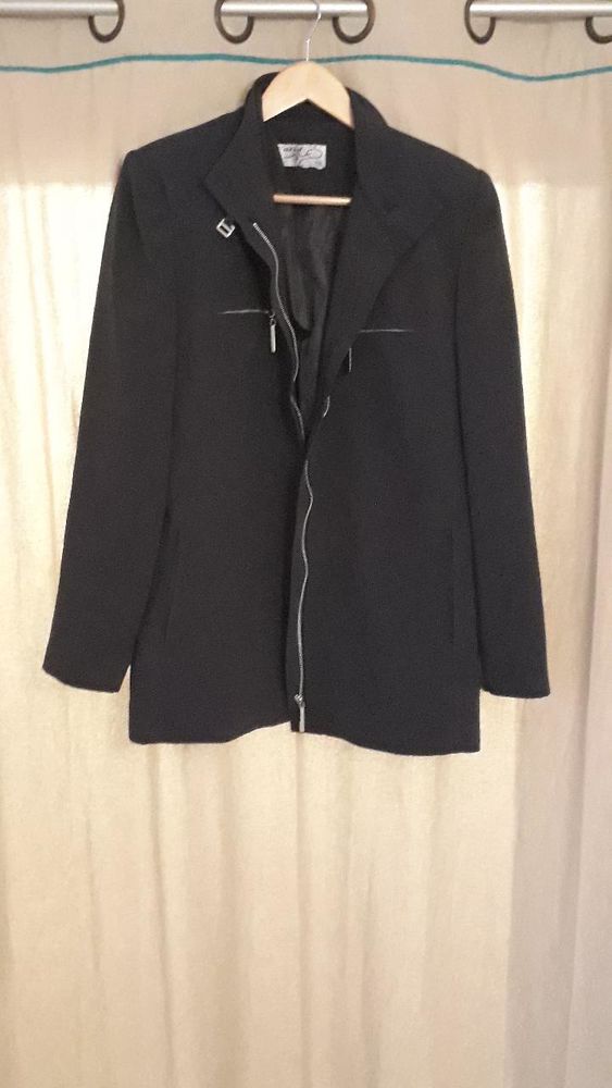 Veste grise Farid 0 Saint-Denis-sur-Sarthon (61)