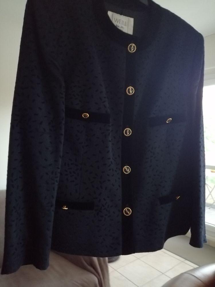 Veste habill�e femme 20 Bourges (18)