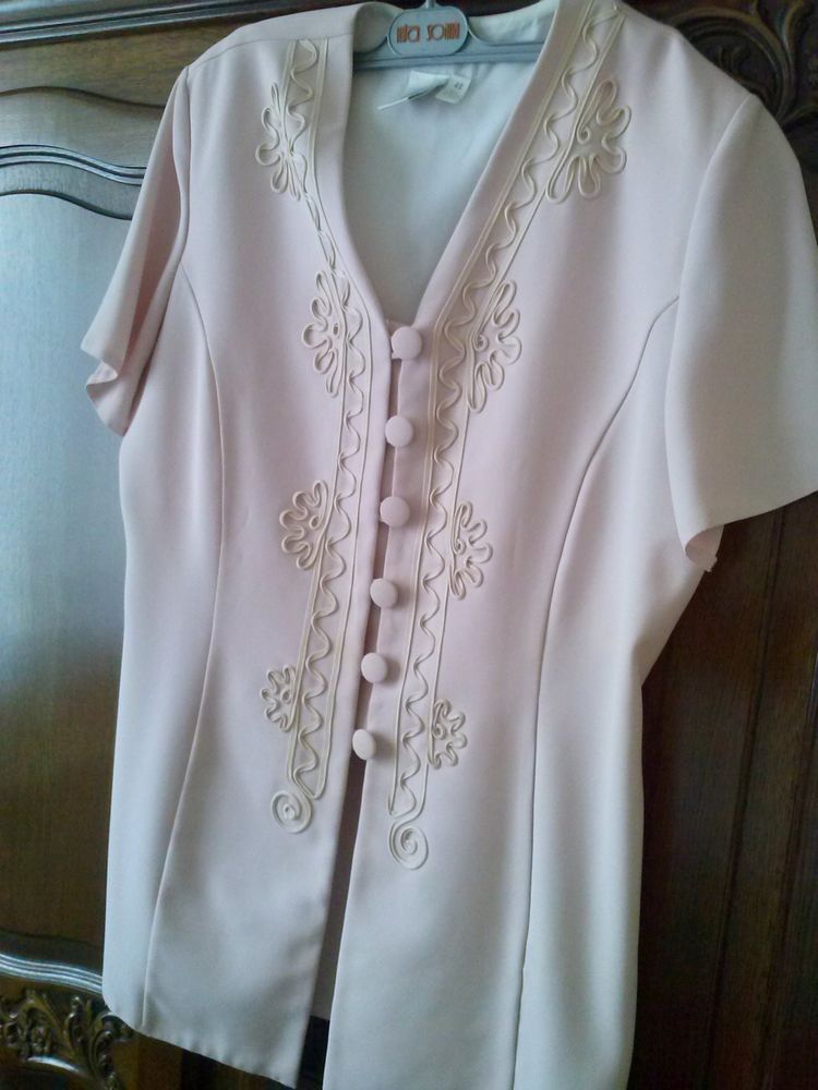 Veste habill�e 8 Le Plessis-Bouchard (95)