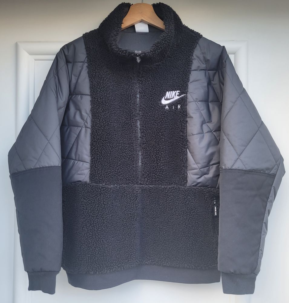 Veste d'hiver matelass�e / polaire Nike Air. 55 Rennes (35)
