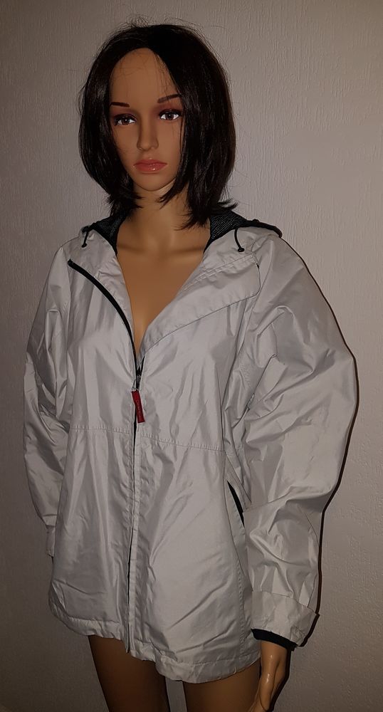 veste impermeable coupe vent
15 Ach�res-la-For�t (77)