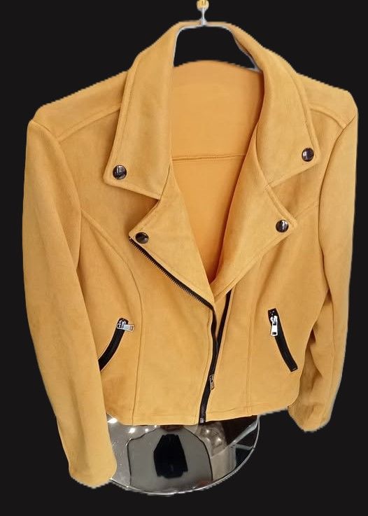 Veste jaune moutarde forme perfecto. 12 Violaines (62)