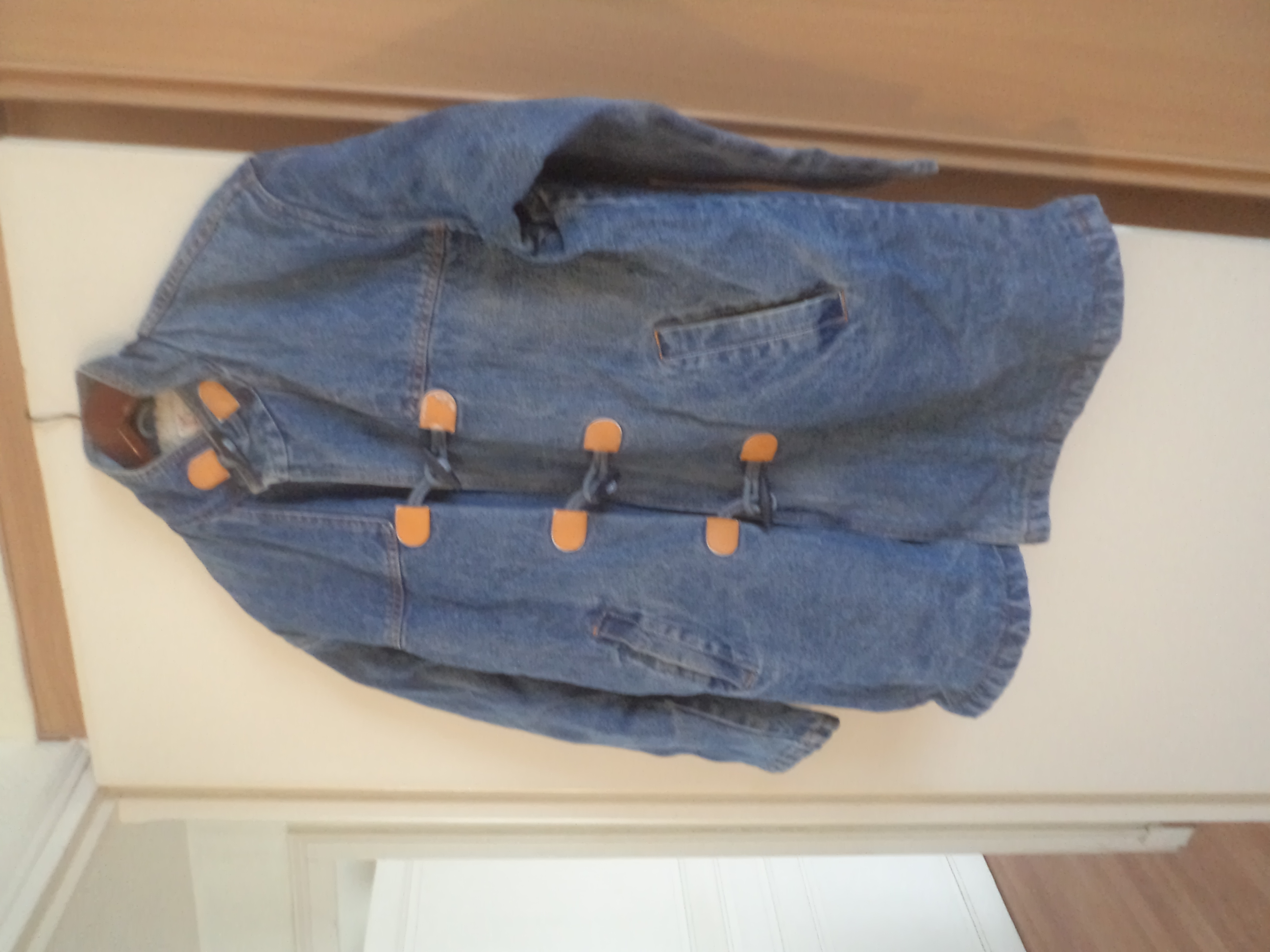 veste en jean 25 Saint-Germain-sous-Doue (77)