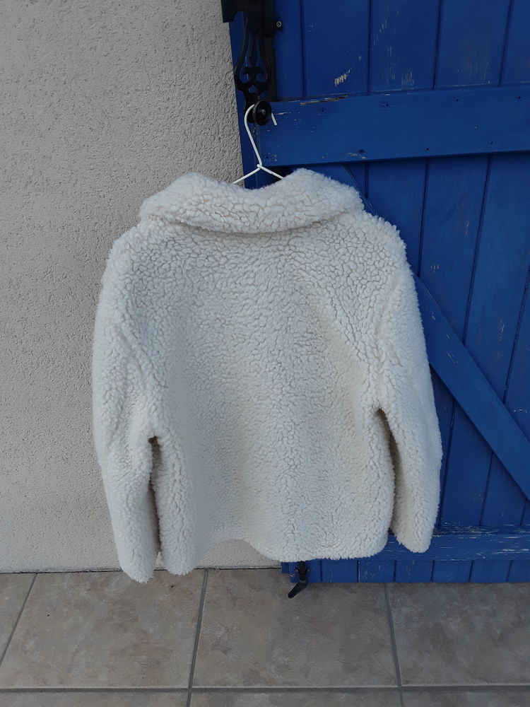 Veste Jennifer TBE PORTE 1 FOIS  TAILLE S 30 Cressanges (03)