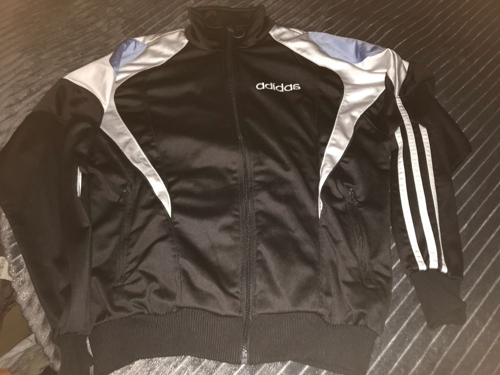 veste de jogging noire  14 Ans 8 Saint-Genis-Laval (69)