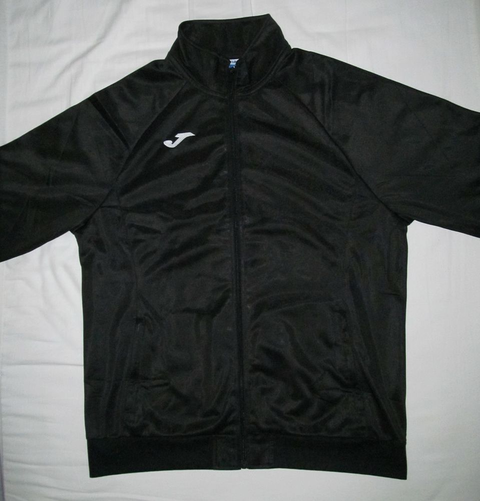 Veste Joma noire XL 12 Amiens (80)