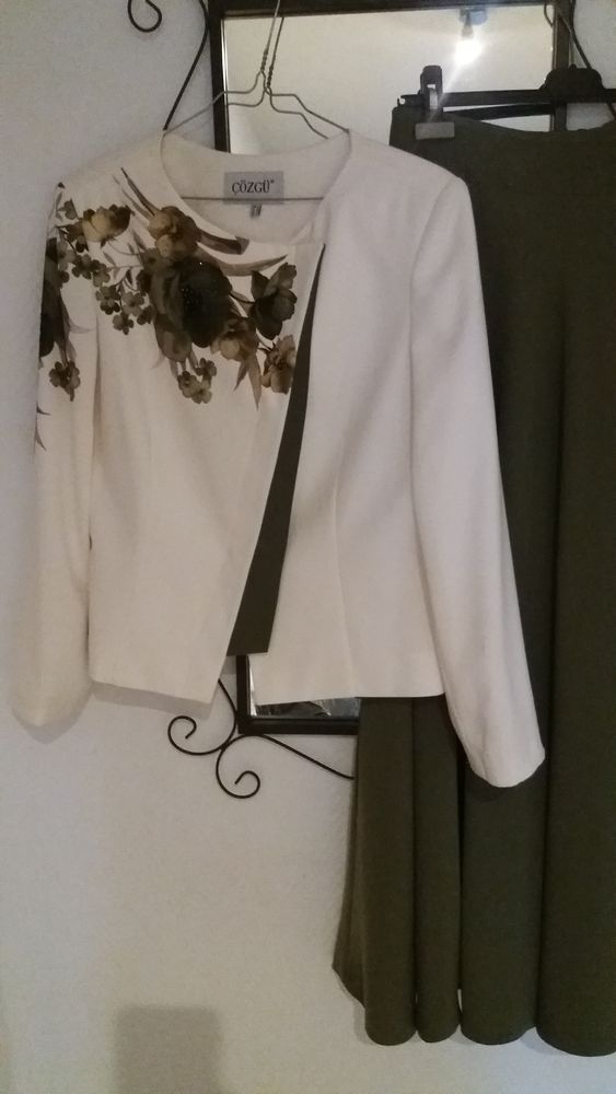 Veste et jupe 100 Montb�liard (25)