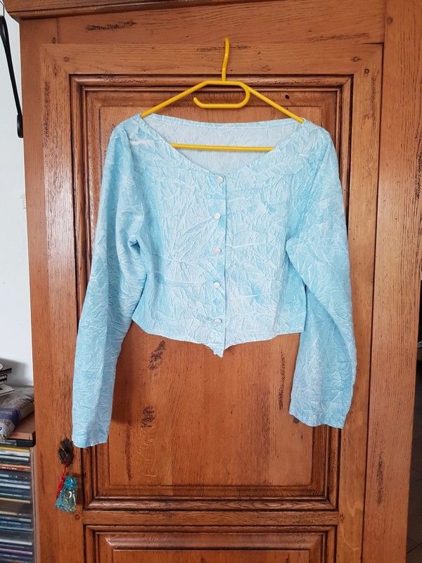 Veste l�g�re bleu marbr� neuve faite par un styliste pro se 6 Viriat (01)