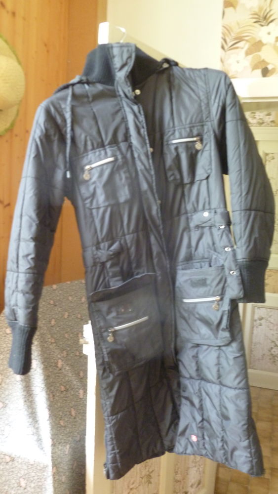  VESTE LONGUE ANTIE PLUIE CONFORTABLE 19 Ciri�res (79)