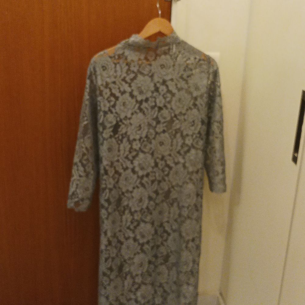 Veste longue dentelle Vert kaki taille 44 25 Levallois-Perret (92)