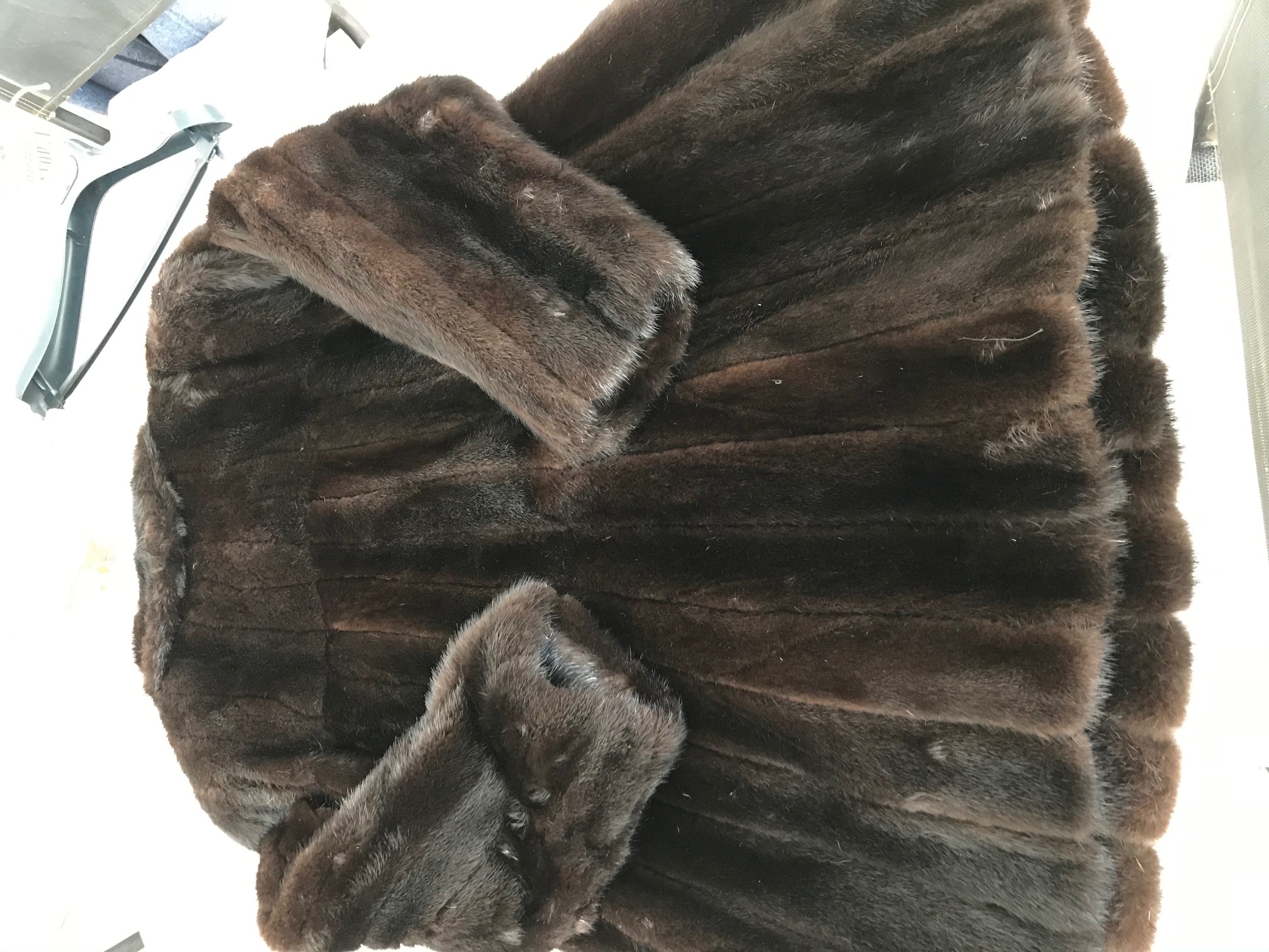 veste longue  en vison 150 Paris 17 (75)