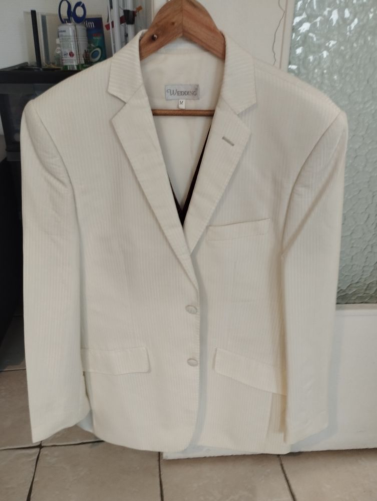 veste de mariage blanc cass� de taille M 100 Grenoble (38)