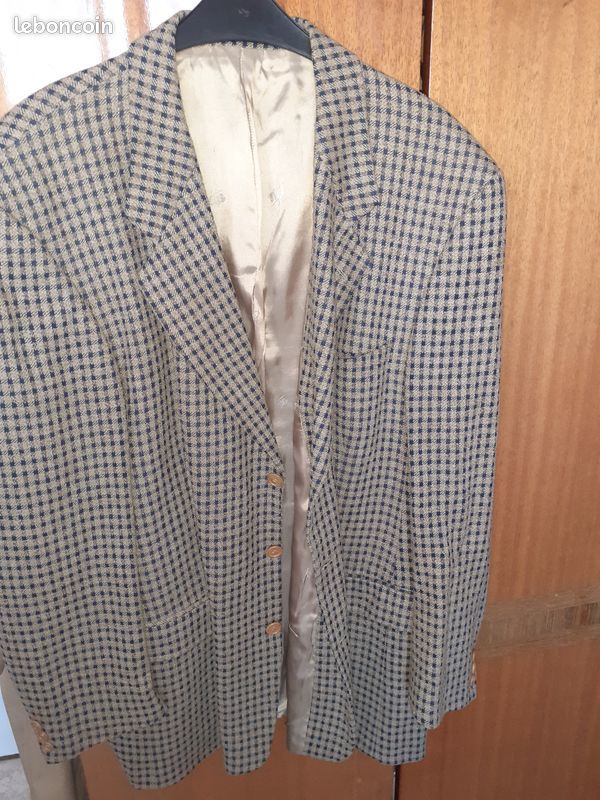 Veste de Marque pour Homme 60 Enghien-les-Bains (95)